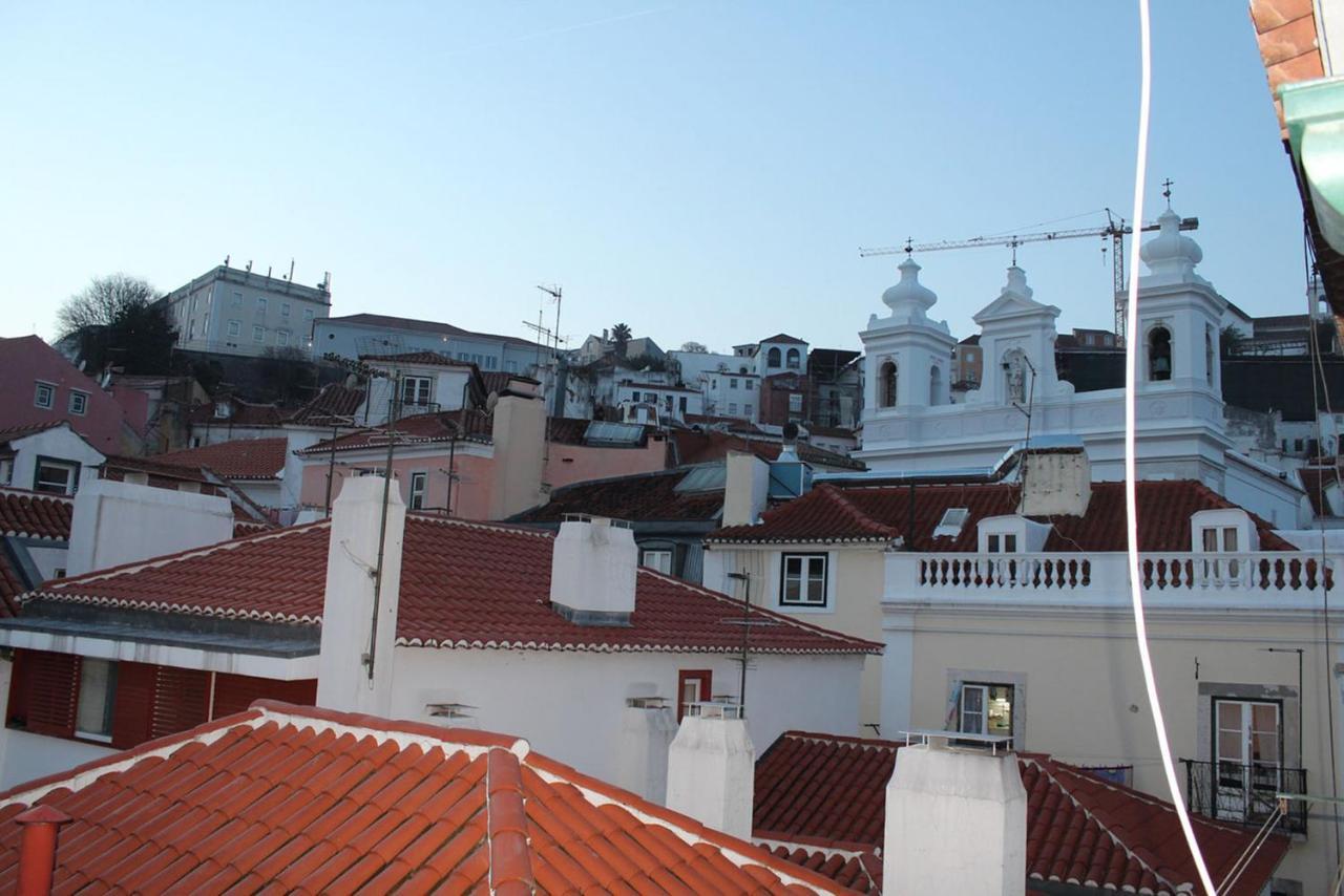 Stylish Lisbon Apartment In Alfama Exterior foto